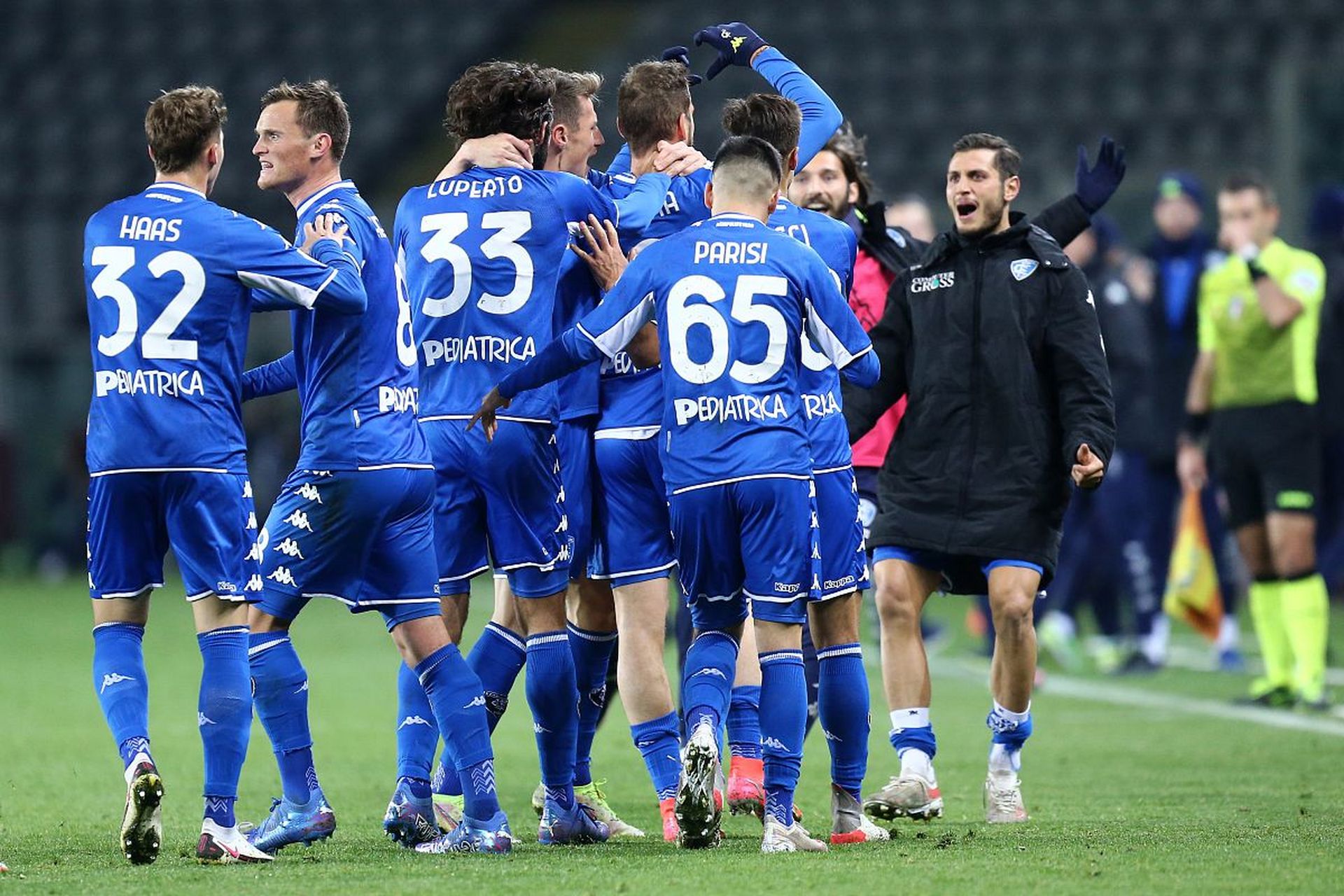 的另一位球 的另一位球