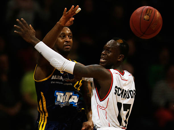 区与澳大利 区与澳大利