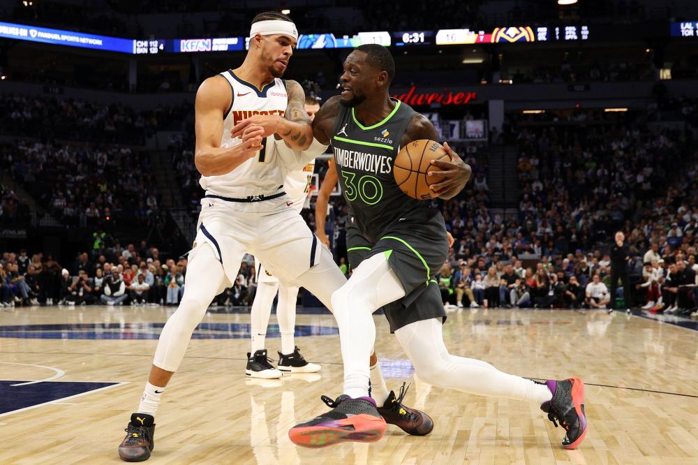 表现与他的 表现与他的